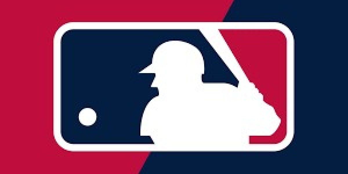 Milwaukee Brewers Apparently Talking About Ace Bottle in Trade Discussions This Offseason