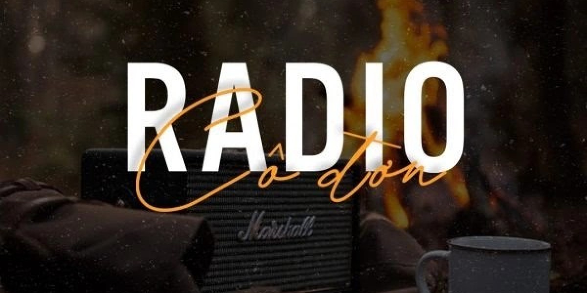 Pop Pleasures: Navigating the Pop Music Seas on Internetowe Radio in 2024