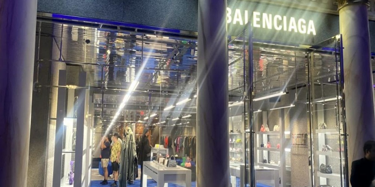 The moniker comes from Balenciaga Sneakers Outlet ikebana