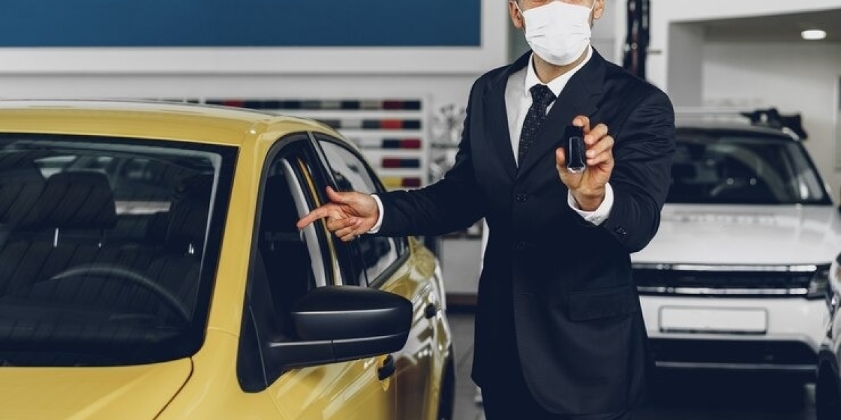 Formation VTC à Mantes-la-Jolie : Devenez Chauffeur Privé Professionnel