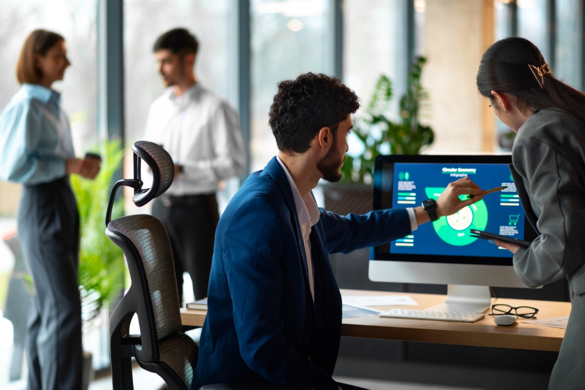 Top Features to Look for in Employee Management Software