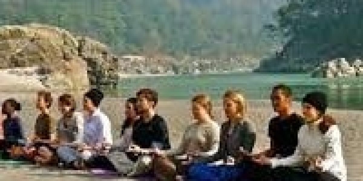 How a Detox Retreat in Rishikesh Can Change Your Life