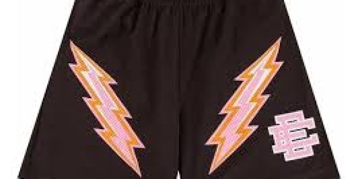 Eric Emanuel Shorts A Trendy Choice for Comfort and Style