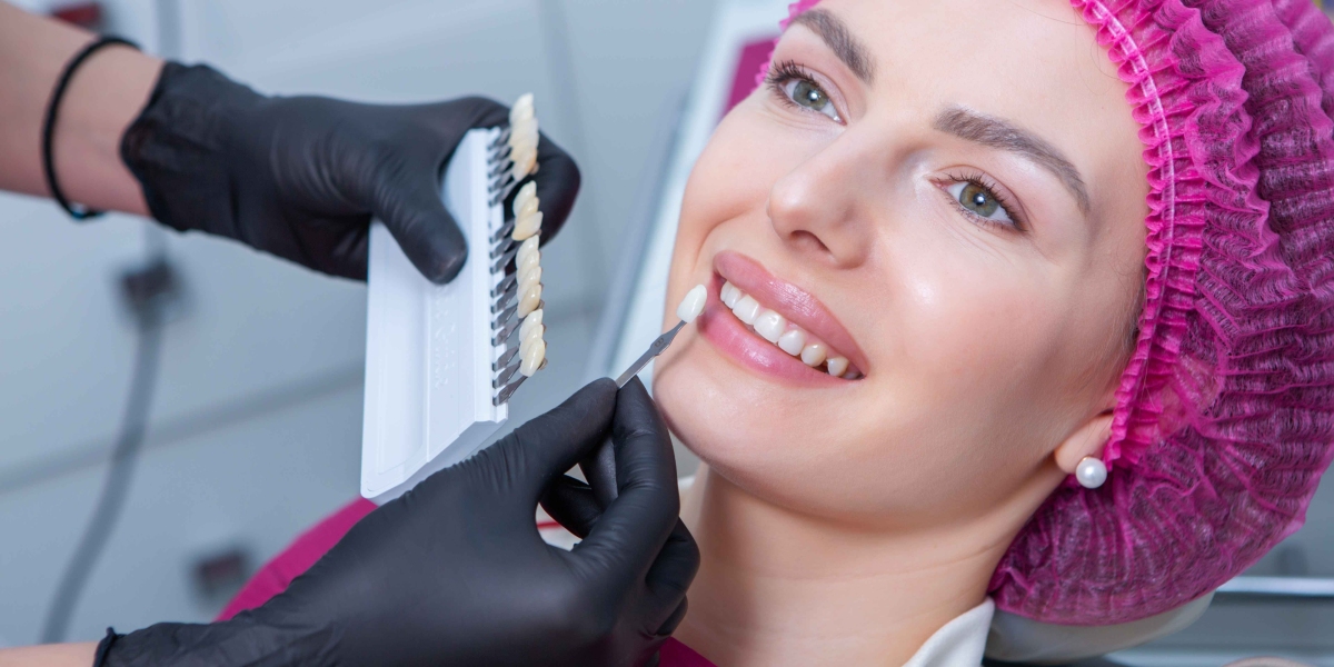 Warrington’s Guide to Invisalign: Pros & Cons