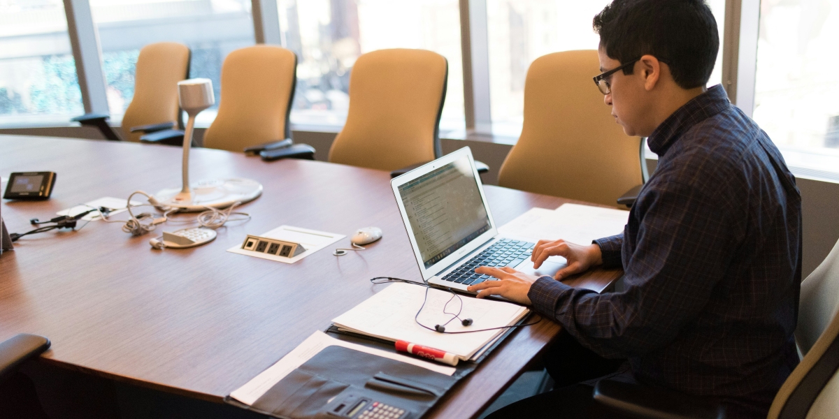 "The Business of Branding: How to Succeed in Logo Design Services"