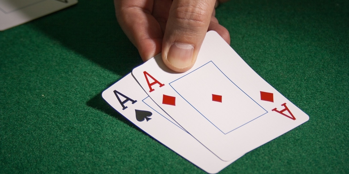 Sikkerhed og ansvarligt spil: Vigtigheden af at spille på licenserede online casinoer i 2025