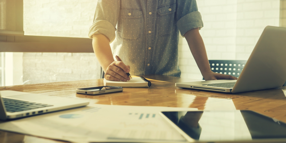 Starting a Business as an Expat: Challenges & Tips