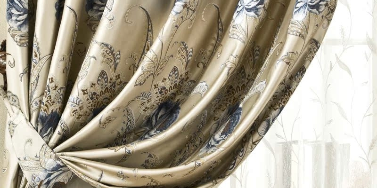 Elegant Curtain Solutions for Arched Windows