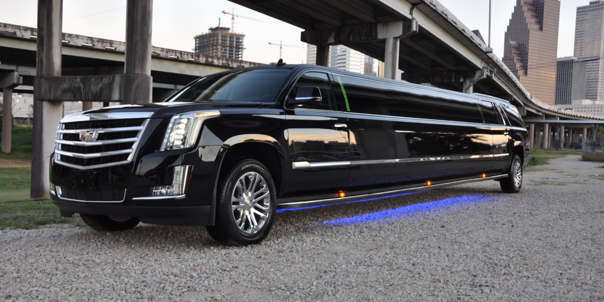 Travel in Comfort and Class with Calgary Chauffeur Services