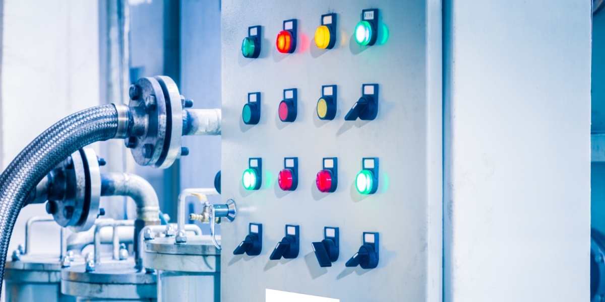 Why the 674 12V 90Ah 800CCA Heavy Duty Battery and TG2700 Generator Are the Perfect Power Duo for Any Situation